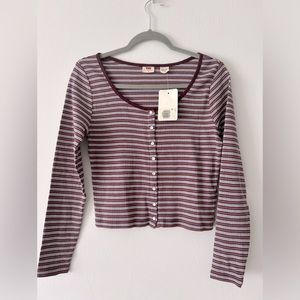 Levi’s long sleeve